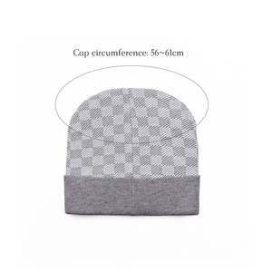 Bonnet en tricot à revers coupe classique et chaude adapté aux sports de plein air, à la randonnée, au camping et au streetwear quotidien - Product Image 4