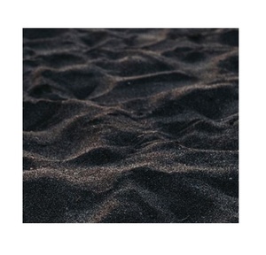 Sable noir de qualité industrielle, approvisionnement en vrac, sable minéral lourd pour le traitement de l'eau et les applications de construction - Product Image 3