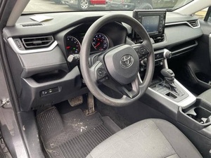 รถยนต์มือสอง ปี 2021 รุ่น RAV4 XLE Turbo AWD เกียร์อัตโนมัติ เบาะหนัง ล้อแม็ก R18 พวงมาลัยซ้าย ภายในสีอ่อน หลังคาซันรูฟแบบพาโนรามา - Product Image 3