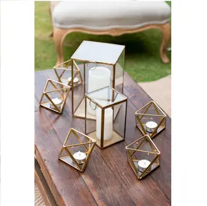 Portavelas geométricos dorados, farol de oro antiguo para decoración de restaurantes, boda, Hotel, venta al por mayor, India