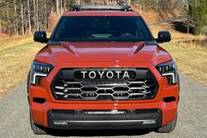 Juguete 2024 NEATLY USADO o ta Sequoia TRD Pro - Product Image 3