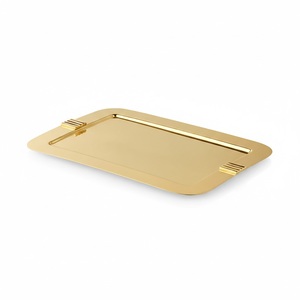 Plateau de service rectangulaire moderne en métal avec poignées, finition laiton antique, plat décoratif en aluminium pour la cuisine - Product Image 5