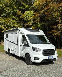 Camping-car A-l-t-a 2800KBH d'occasion 2022, modèle East To West, pour le camping et la mobilité. - Product Image 5