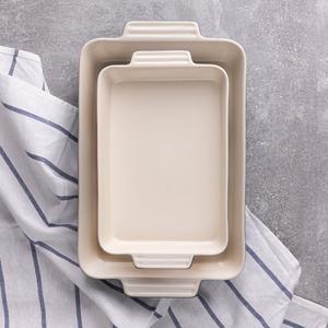 Ensemble de 2 plats à gratin en aluminium avec couvercles 2024cm + 2 plats à four en grès vert + 2 ustensiles de cuisine (cuillère, spatule) - Product Image 2