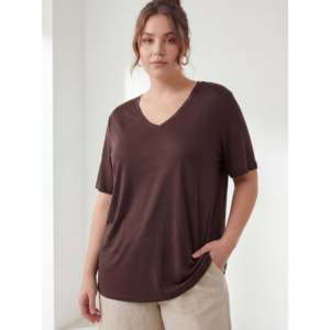 T-shirt col en V grande taille pour femme, marron - Product Image 1