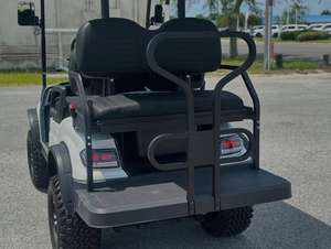 El Mejor Suministro de Carritos de Golf Eléctricos Club Car de Primera Calidad, 3-4 Plazas, 50-70 km/h, Autonomía de 50-70 km, en Existencia, Listos para Exportar - Product Image 6