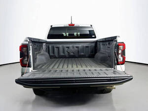 ฟอร์ด เรนเจอร์ XLT ปี 2024 สภาพดี ใช้งานน้อย - Product Image 6