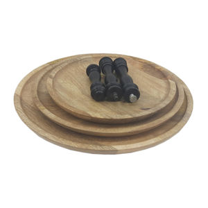 Assiette en bois de forme ronde en bois antique assiette de service de nourriture de couleur naturelle pour la maison et les hôtels plats et assiettes - Product Image 5