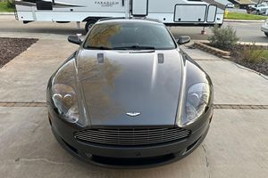 Excellent état, Aston Martin DB9 Coupé d'occasion de 2005 - Product Image 4