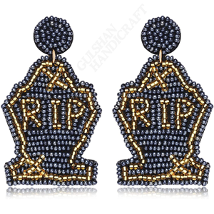 Pendientes Bordados Hechos a Mano con Formas Únicas Multicolores - Joyería de Temática Náutica con Tela de Algodón, Tamaño Personalizable - Product Image 4