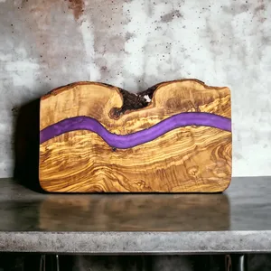 Planche à découper en bois de chêne et résine faite à la main pour servir du fromage plateaux de service élégants pour la cuisine d'hôtel ou de restaurant à la maison - Product Image 6