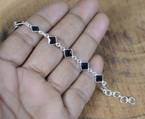 Pulsera de tenis de plata de ley 925 con ónix negro, hecha a mano, moderna, regalo de boda para mujer - Product Image 4