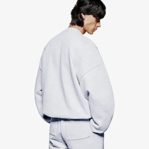 Sweat-shirt décontracté à col rond en coton 100% OEM personnalisé pour homme, gris uni, tissu doux, mélange de coton, épaules tombantes, mode décontractée - Product Image 4