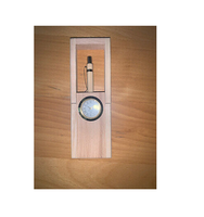Accessoires de bureau et de classe porte-crayon tenant la conception de la montre étui décoration de table porte-stylo en bois au prix le plus bas