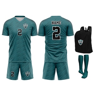 Traje Deportivo Corto de Poliéster 100% Transpirable de Secado Rápido de Alta Calidad para Hombre y Mujer, MOQ Bajo, Uniforme de Fútbol Personalizado por Sublimación OEM - Product Image 4