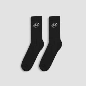 Chaussettes de sport montantes personnalisables, respirantes, antibactériennes, idéales pour le cyclisme et les sports d'automne, technique de sublimation, noires - Product Image 2