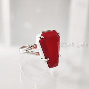 Bague pour femme en argent sterling 925, faite à la main, avec pierre précieuse naturelle corail rouge forme cercueil, pierre de naissance de avril, pour mariage, Noël, anniversaire - Product Image 2