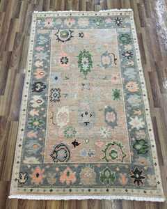 พรมทอมือผูกปมที่มีหลายและสีอ่อนหรูหราขนาดเล็กถึงใหญ่ปรับแต่งขนาดที่มีอยู่ - Product Image 1