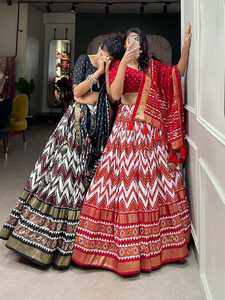 ผ้าพิมพ์ลาย dola Silk patola จากนักออกแบบล่าสุดเสื้อผ้าอินเดียและปากีสถาน - Product Image 4