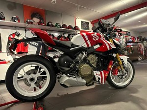 Motocicleta de Calle <span class=keywords><strong>Ducati</strong></span> Streetfighter <span class=keywords><strong>V4</strong></span> S Supreme 2026 Original, Nueva - Product Image 1