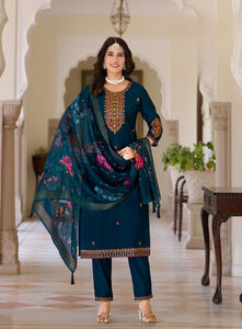 Premium Digital printed organza dupatta and Zari Weaving All over lady's <b>Kurti</b> woman - Product Image 2