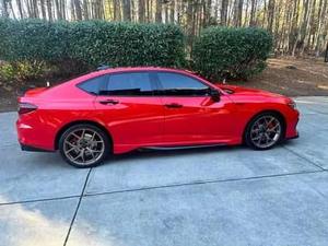 SUV L-X 2023 Automático, Tracción en las Cuatro Ruedas, Cuero, R18, Diésel, Gasolina, Aspiración Natural, Volante a la Izquierda, Color Oscuro Claro - Product Image 5