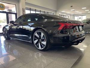Autos Usados en Venta: Audi S e-tron GT quattro Premium Plus AWD quattro Premium Plus 2025, Sedán de 4 Puertas - Product Image 2