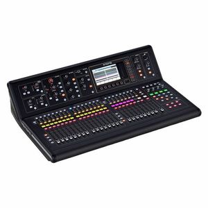 Console de mixage numérique en direct M32R avec système de mixage et de stagebox DL32 - Product Image 1