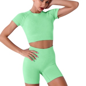 Ensemble de survêtement pour femmes américaines, style jogging, avec crop top imprimé lettres et short, deux pièces, grandes tailles - Product Image 4