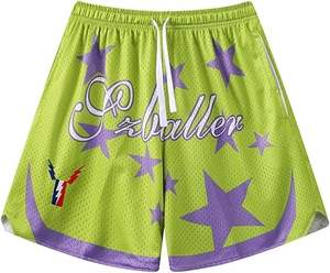 Shorts de basket réversibles vintage rétro en maille douce personnalisée, bicolores, brodés, à fines rayures vertes pour garçon - Product Image 1