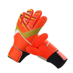 Gants de gardien de but de football pour adultes en cuir Latex de qualité professionnelle avec logo personnalisé Protection sportive économique Conception personnalisée - Product Image 4