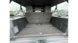 SUV 2022 Édition Limitée Transmission Automatique 360° Sièges en Cuir Toit Ouvrant Panoramique Feux Diurnes LED 4x4 Voiture d'Occasion - Product Image 6