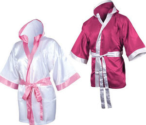 Batas de Boxeo de Seda Satén Súper Suaves para Mujer, Diseños Personalizados de Alta Calidad, Batas para Competencia de Lucha - Product Image 4