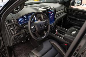 รถขายดีที่สุดปี 2024 รุ่น R a m 1500 TRX Crew Cab 4×4 Final Edition, เครื่องยนต์ 6.2L Supercharged HEMI ®   วี8 - Product Image 6