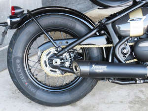 Bonneville Bobber TFC 2025 Negro Fantasma/Dorado Mármol - Product Image 5