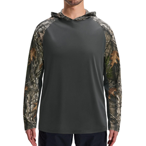 Sudadera de Pesca Gris Oscuro Personalizada con Mangas de Camuflaje, Secado Rápido, Protección UV, Camisa de Manga Larga para Actividades al Aire Libre para Hombre, UPF 50+ - Product Image 1