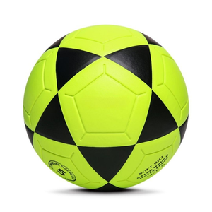Balones de Fútbol Personalizados de Cuero PU, Tamaño 5, Duraderos, Estilo Clásico, Impresión Serigráfica, Cosidos a Máquina - Product Image 3