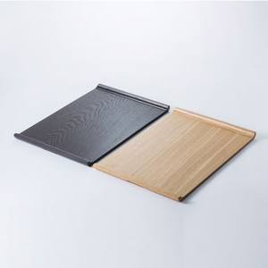 Bandeja de servicio de madera grabada personalizada con nombres personalizados, iniciales, perfecta para regalos de boda, obsequios corporativos - Product Image 5