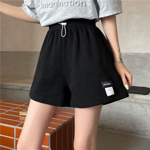 Pantalones cortos deportivos transpirables de ocho colores para mujer, pantalones cortos ajustados para correr, novedad de verano, venta al por mayor, 2021 - Product Image 5