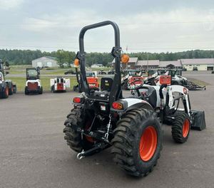 Tracteur compact CT2025 2026 de 24,5 CV avec chargeur frontal |   À VENDRE : Tracteur compact CT2025 24,5 CV 2026 |   Chargeur inclus - Product Image 1