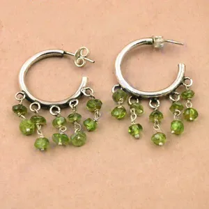 Boucles d'oreilles créoles en argent 925 avec pampille en péridot vert, style bohème, pour femme, à porter au quotidien - Product Image 1