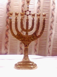 Zinc Alloy Golden Menorah 7-Headed Israeli Metal Candlestick Hanukkah Jewish <b>Candelabra</b> For Christmas Judaism Festival Decor - Product Image 3