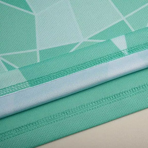 Uniforme de Fútbol para Hombre de Alta Calidad al por Mayor, 100% Poliéster, Secado Rápido, Antibacteriano, con Nombre de Equipo Personalizado - Product Image 6