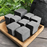 Charbon de coco naturel de haute qualité, briquettes noires pour barbecue et grillades, faible fumée et combustion de 8 à 9 heures
