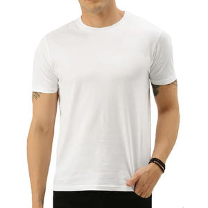 T-shirt pour homme au style moderne et frais, coupe décontractée, à porter tous les jours, look tendance, style axé sur le confort, choix de produits avant-gardistes - Product Image 6