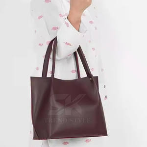 Nouveauté Sac fourre-tout en cuir de haute qualité Mode Porté confortable Sac fourre-tout en cuir Fabriqué au Pakistan - Product Image 5