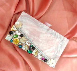 Trendy Fashion Resin and <b>Stone</b> Clutch Bag Wadding for Woman Rectangle Gold Plated Chain Sling Purse Box Handbag at Best Price - Product Image 2