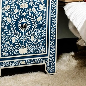 Armoire à tiroirs exclusive en incrustation d'os rehaussée d'agate de l'Inde f s international - Product Image 4