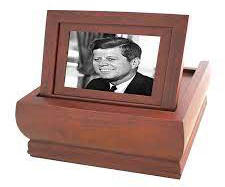 Venta al por mayor de urnas de cremación de madera hechas a mano de estilo moderno adulto hombre mujer funerario urnas decorativas - Product Image 2