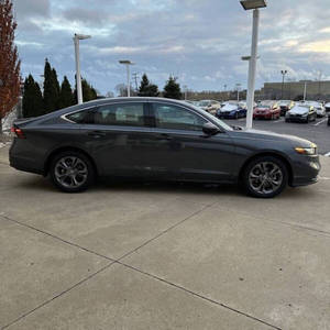 Honda Accord 2024 USADO EN PERFECTAS CONDICIONES - Product Image 3